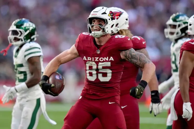 Cardinals’ Trey McBride Labels Rookie Jeremiyah Love an Absolute “Stud”
